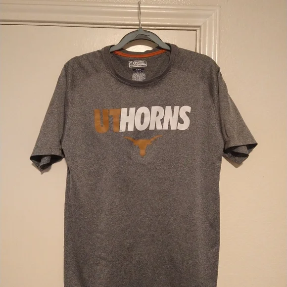 Majestic Section 101 University of Texas Longhorns Tee Shirt Men's sz Medium. - Picture 3 of 5